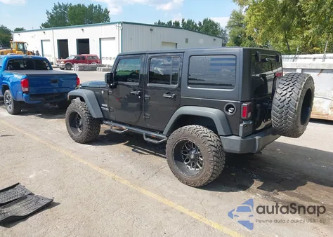 2018 Jeep Wrangler Jk Unlimited Sport S 4X4 z USA, uszkodzony, nr VIN 1C4BJWDG3JL812280